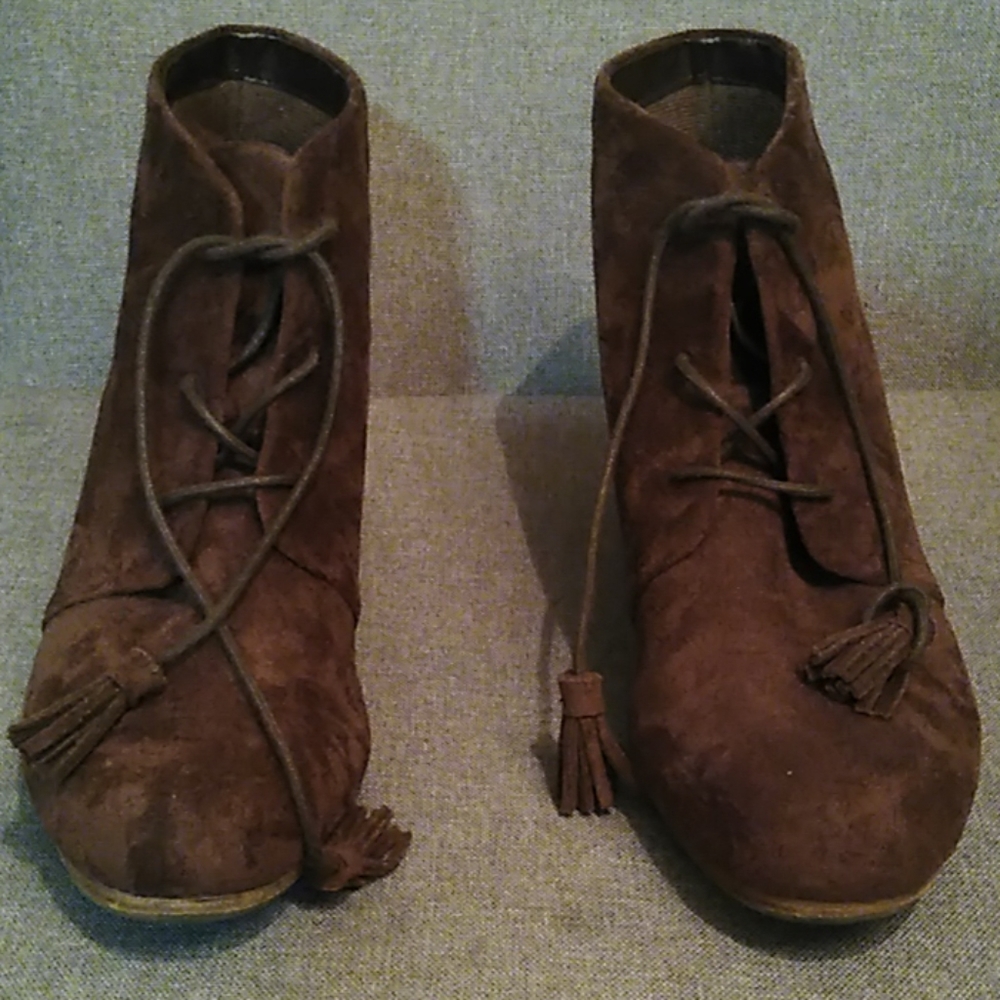 Dr. Scholl's Dakota Women's Wedge Ankle Boots